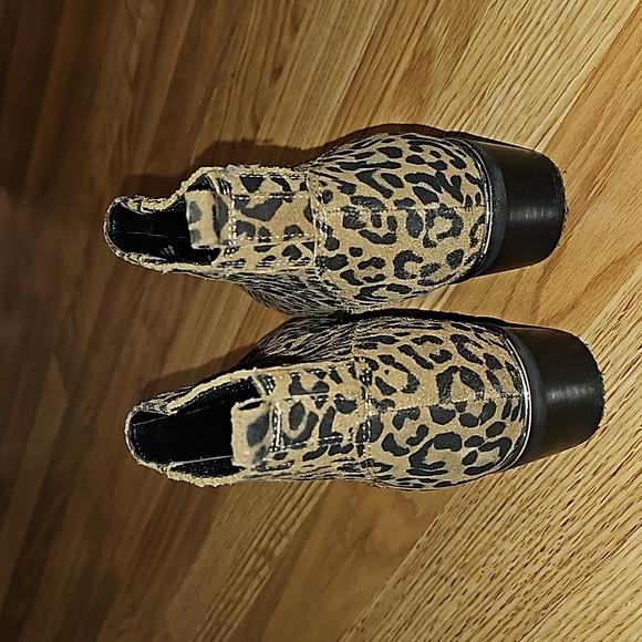 Marc Fisher booties - Picture 1 of 13